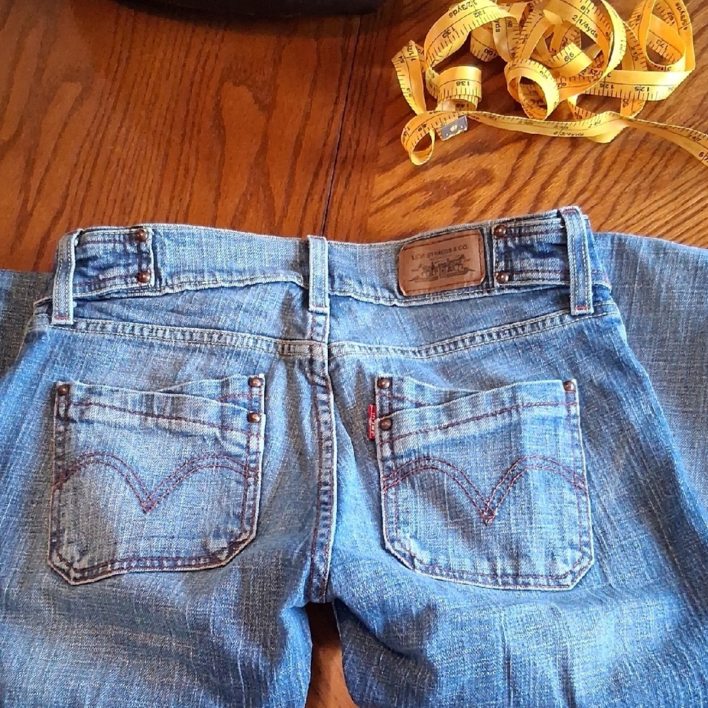 Mid Wash Straight-Leg Denim Jeans - Picture 8 of 13